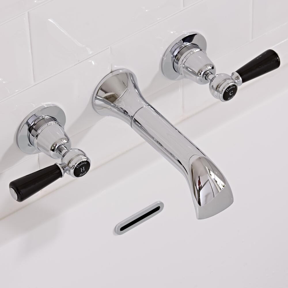 Topaz 3-gats Wandkraan met Zwarte Keramische Aanduidingen - Steel Handvat ( geschikt voor bad en wastafel)