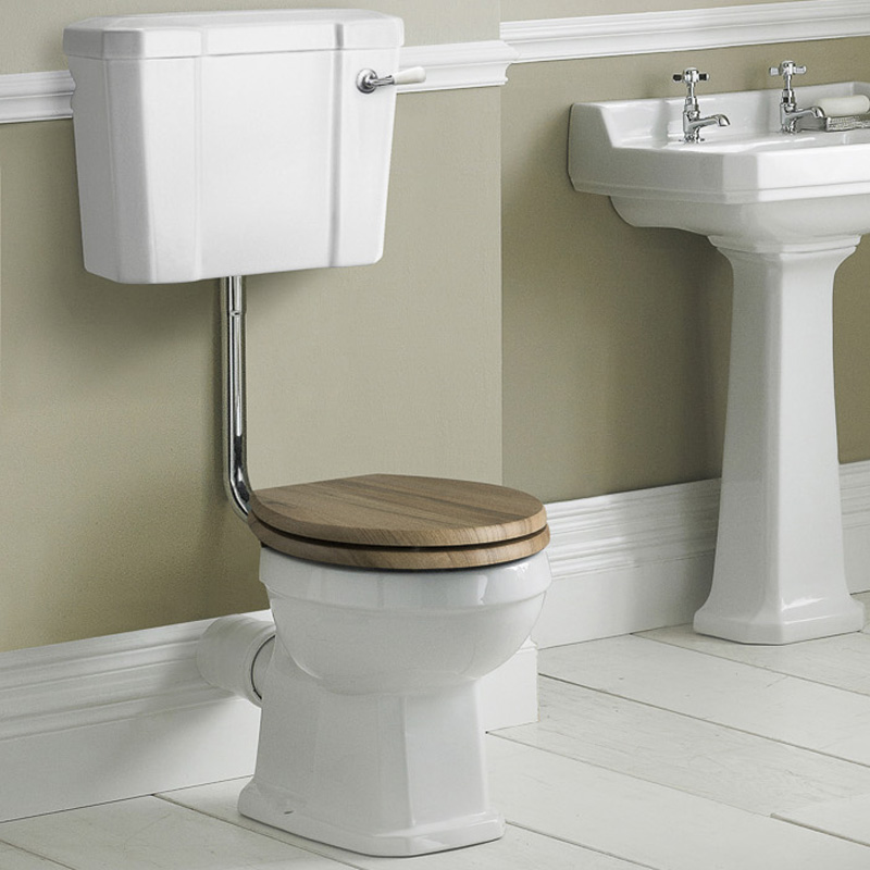 Richmond toilet met laag Reservoir en keuze uit verschillende toiletzitting