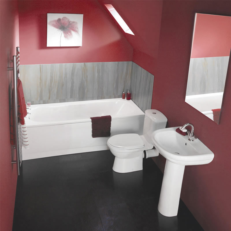 Breve Badkamerset inclusief Ligbad, Wastafel en Toilet
