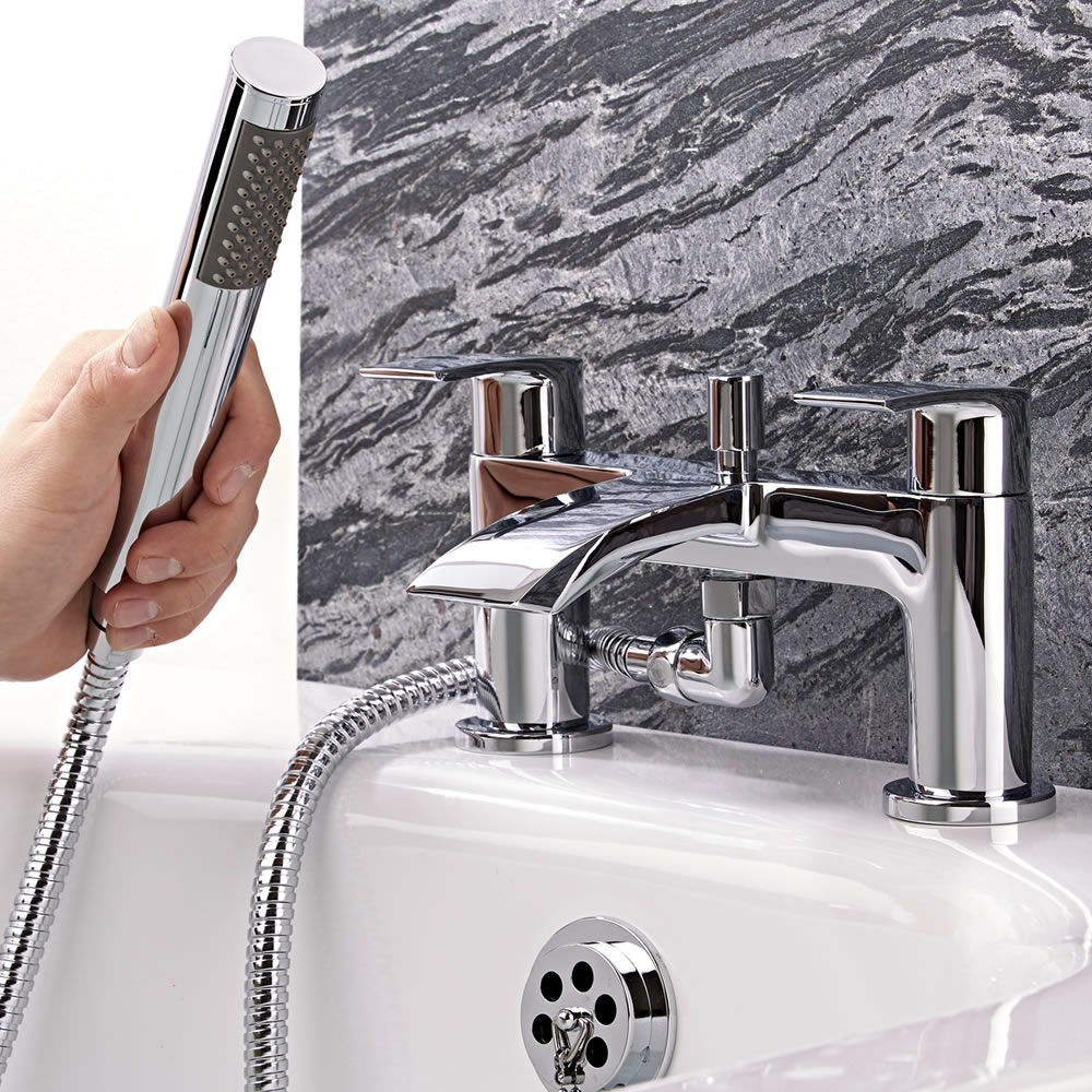 Razor 2-greeps Badmengkraan met watervaluitloop met Handdouche+houder