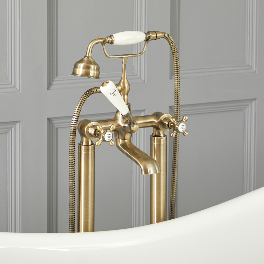Vrijstaande Badmengkraan Klassiek met Kruiskop Handvaten en Handdouche Geborsteld Goud | Elizabeth
