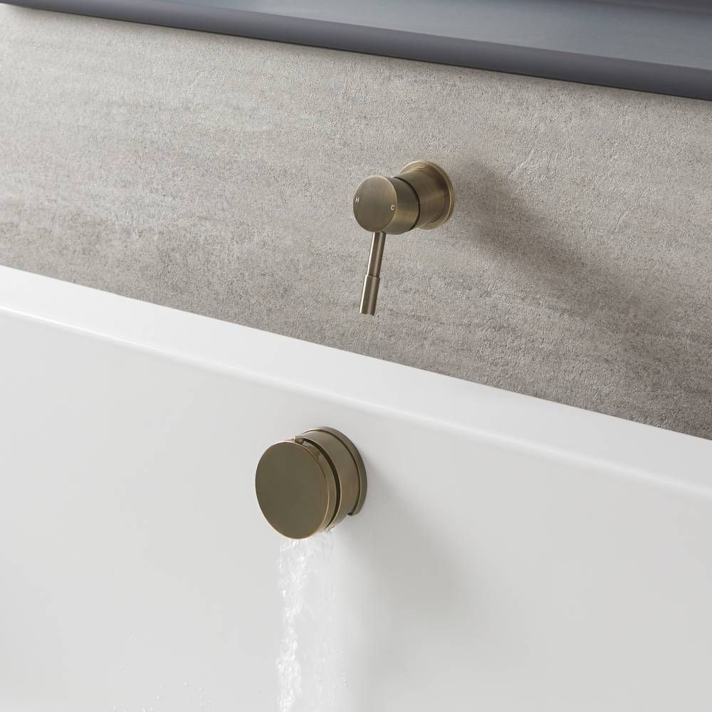Badkraan Met Geribbelde Knop Opbouw Thermostatisch Rond Mat Zwart Messing Met Badset Badkraan Met Geribbelde Knop Opbouw Thermostatisch Rond Mat Zwart Messing Met Badset
