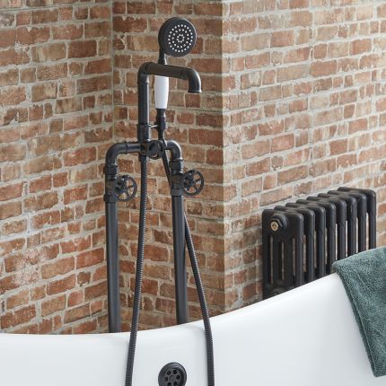 Vrijstaande Badmengkraan met Handdouche Industriële Stijl Zwart | Zandra
