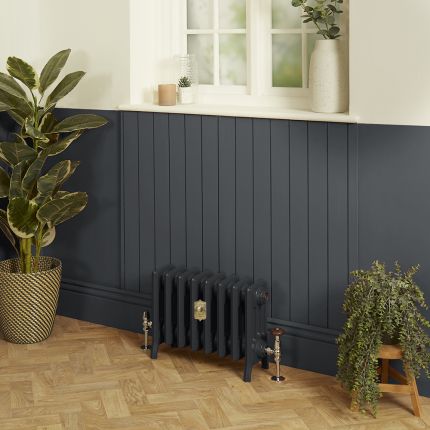 Gietijzeren Radiator 4 Kolommen 35,7cm Hoog - Railings Grey 31 van Farrow & Ball | Kies de Breedte | Isabel