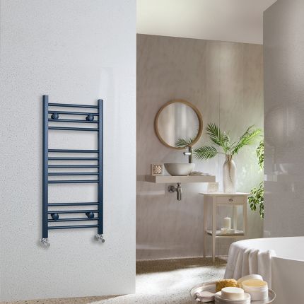 Handdoekradiator Recht Blauw (Regal Blue) | Keuze Afmeting | Ive