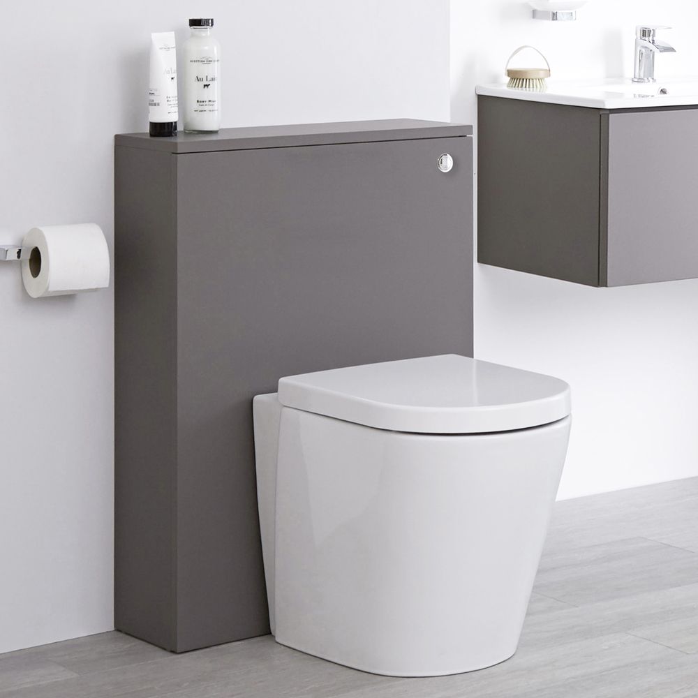 Toilet Staand Keramisch Wit met Stortbak en Ombouw |