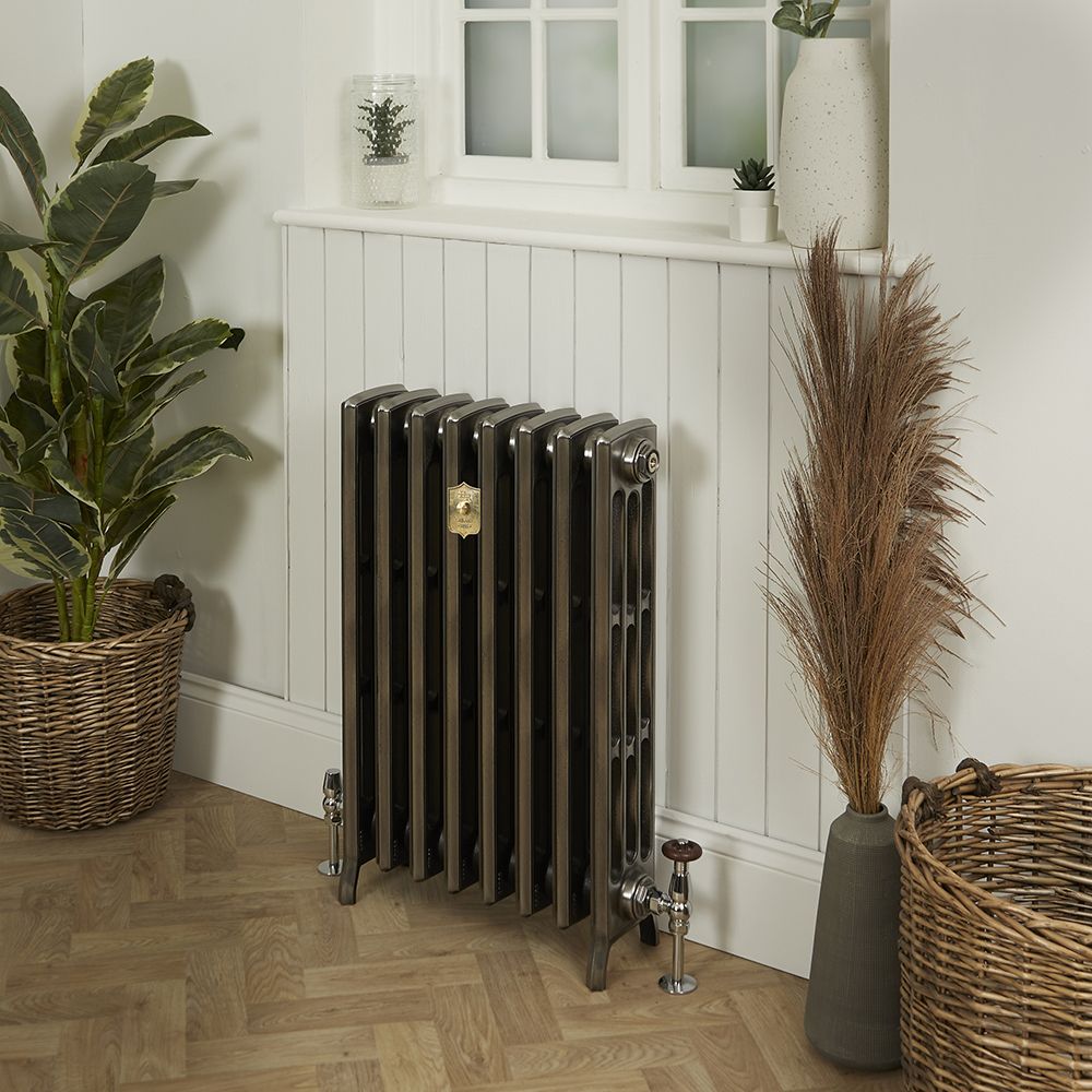 Gietijzeren Radiator 4 Kolommen 66cm Hoog Gepolijste Afwerking | Kies de Breedte | Isabel
