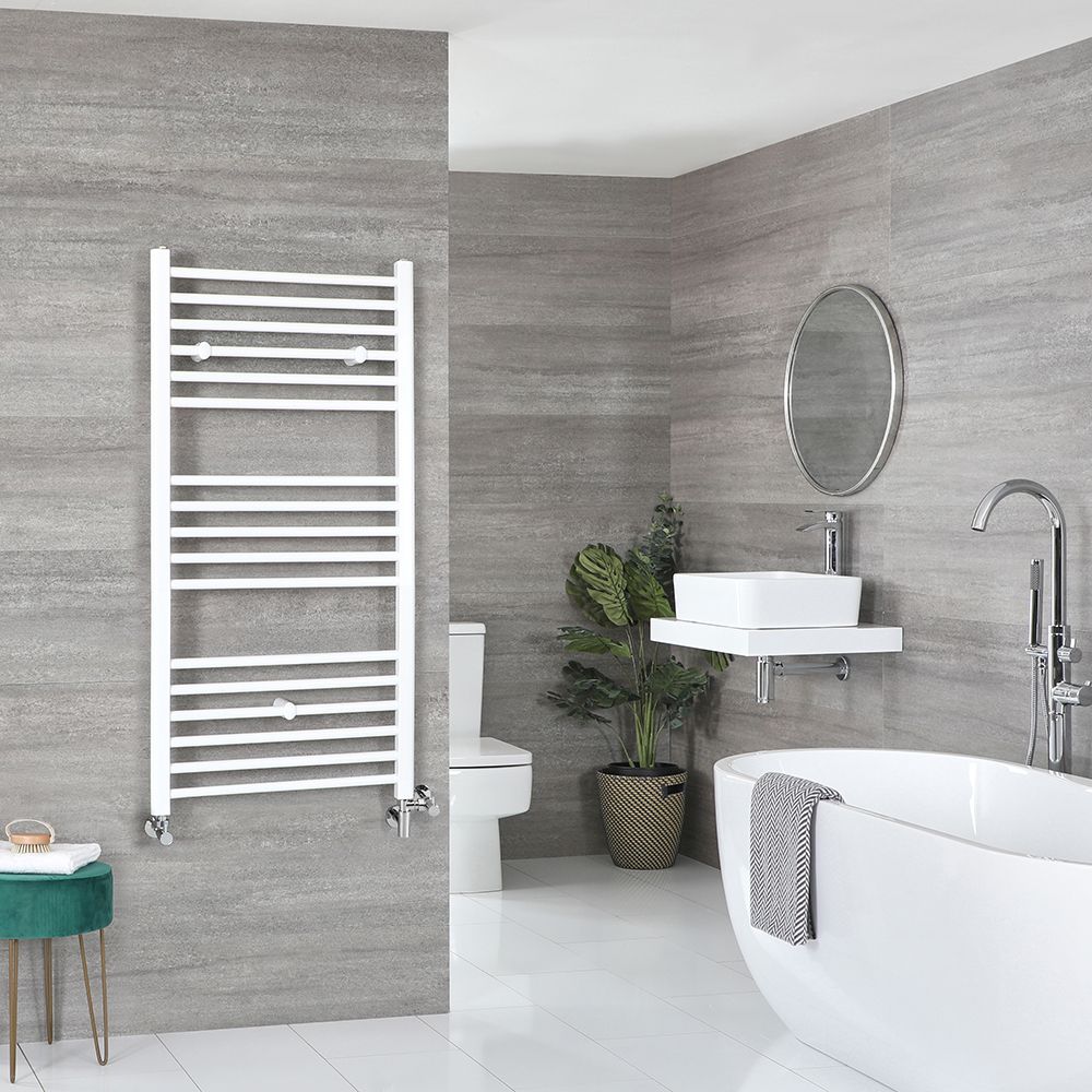 Handdoekradiator Dual Fuel / Hybride Wit Vlak - 120cm x 50cm - Incl. 600W Verwarmingselement, T-Stuk en Radiatorkranen | Ive