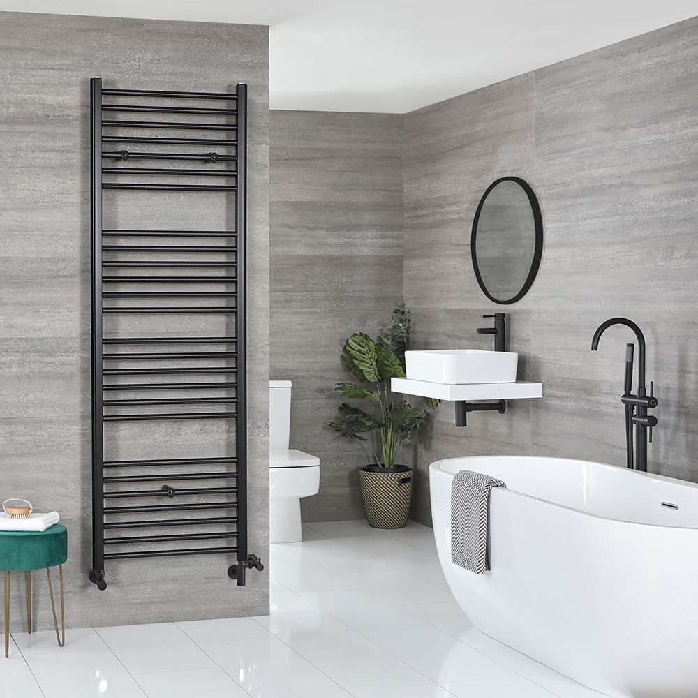 Handdoekradiator Dual Fuel / Hybride Matzwart Vlak - 180cm x 50cm - Incl. 1000W Verwarmingselement, T-Stuk en Radiatorkranen | Nox