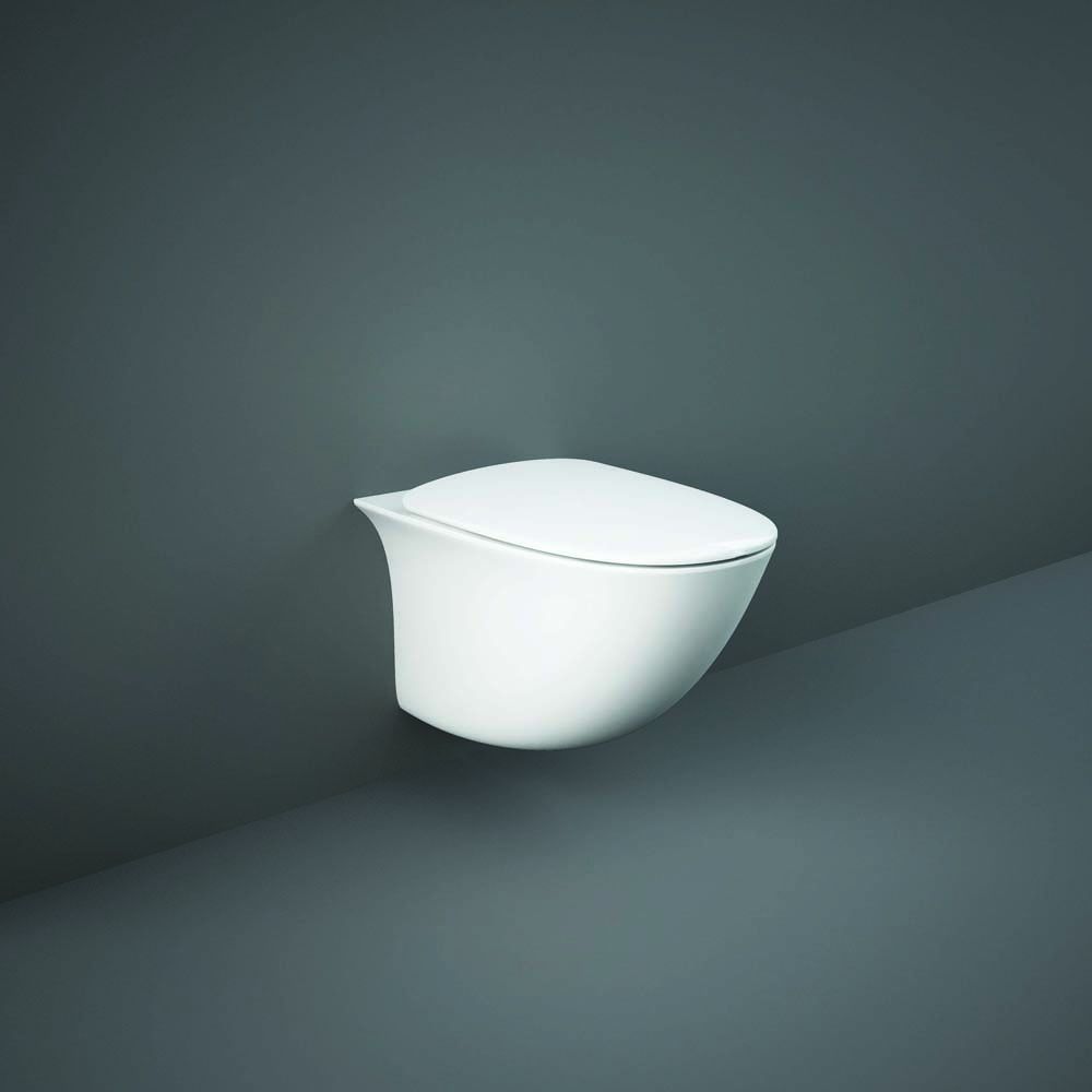 Randloos Toilet Mini Hangend Modern met Softclose Toiletzitting Glanzend Wit | RAK Sensation x Hudson Reed