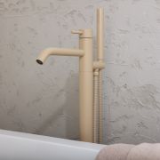 Vrijstaande Badmengkraan met Handdouche Modern | Keuze Afwerking | Elements
