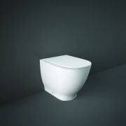 Randloos Toilet Staand Modern met Softclose Toiletzitting Glanzend Wit | RAK Moon x Hudson Reed