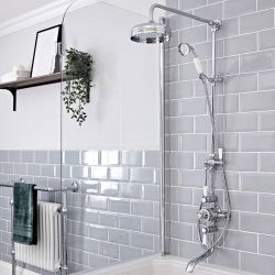 Hudson Reed Elizabeth - Douchekolom Klassiek 3-Weg Thermostatische Opbouw Douchekraan, Douchekop, Handdouche en Baduitloop Chroom en Wit