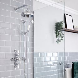 Doucheset Klassiek Chromen en Wit - 2-Weg Thermostatische Opbouw Douchekraan, Douchekop en Glijstangset met Handdouche | Elizabeth
