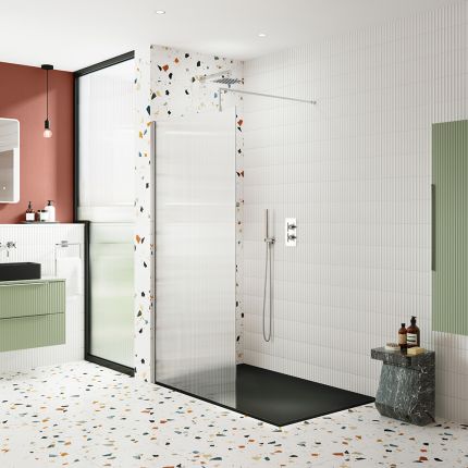 Inloopdouche - Douchewand Geribbeld Glas met Chromen Profiel en Steeneffect Douchebak | Keuze Afmeting en Afwerking Douchebak en Optie voor Zijwand