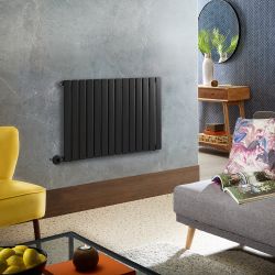 Elektrische Design Radiator Horizontaal Zwart | 63,5cm Hoog - Keuze Breedte | Keuze WiFi-Thermostaat | Vaste Bedrading of met Stekker | Delta - ECOSO van Hudson Reed