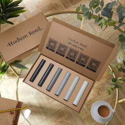 Doosje Kleurstalen van Gekleurde Radiatoren bij Hudson Reed - Een Selectie van Grijze Kleuren