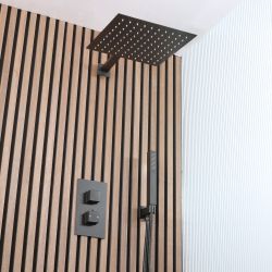 Douchekraan Thermostatisch 2-Weg met Omstel, 30cm Vierkante Douchekop en Handdouche met Houder - Zwart | Preto