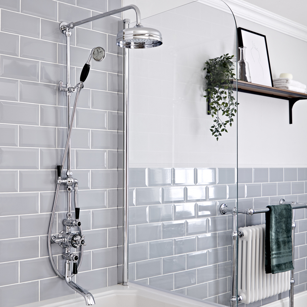 Douchekolom Klassiek Opbouw 3-Greeps 3-Weg Thermostatisch Douchekop 19cm Rond Handdouche Baduitloop Chroom en Zwart | Elizabeth